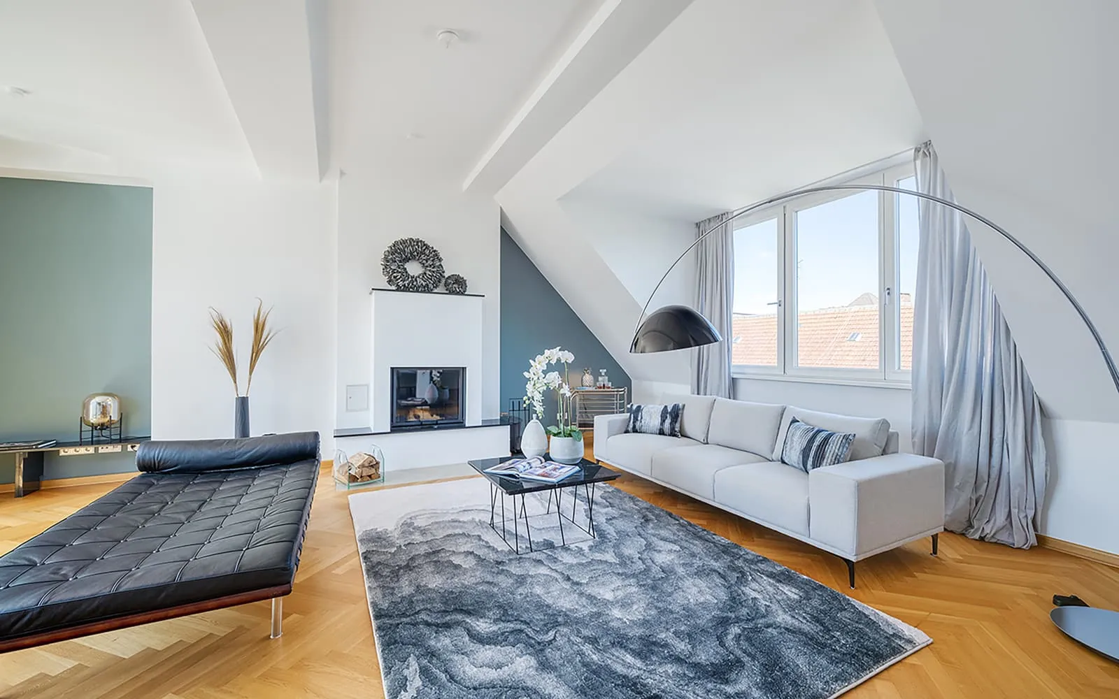 Immobilienfotografie Berlin – Loftartiges Wohnzimmer